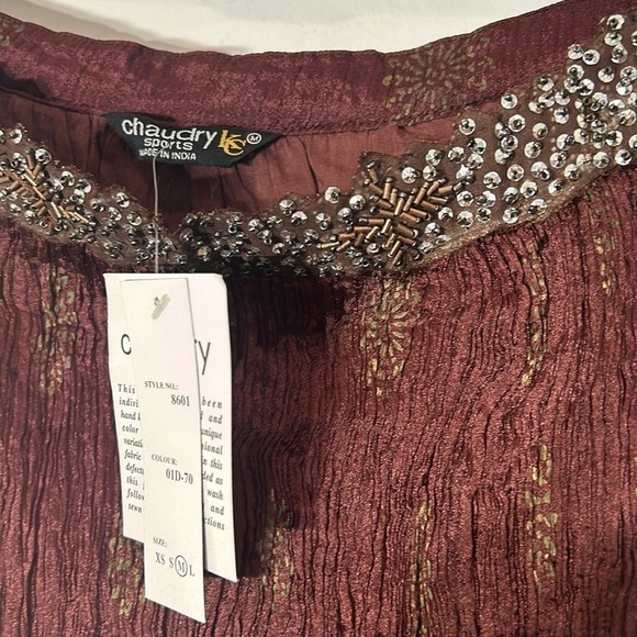 Chaudry KC burgundy pleated crepe midi skirt gold metallic antique print medium - Picture 6 of 7